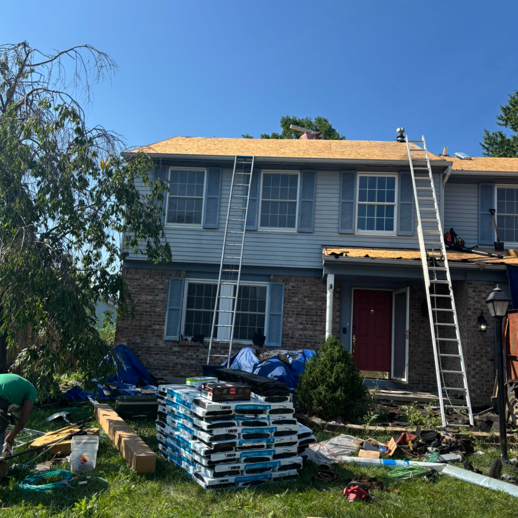 HOME New Roof - Build Day